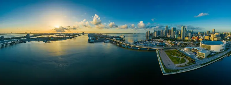 Venetian Causeway, Miami to Miami Beach, FL